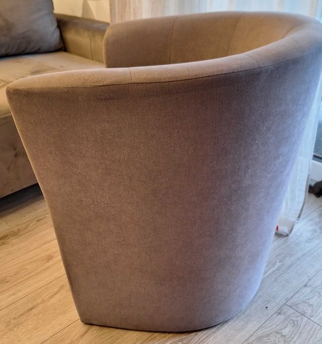 dwa fotele Black Red White