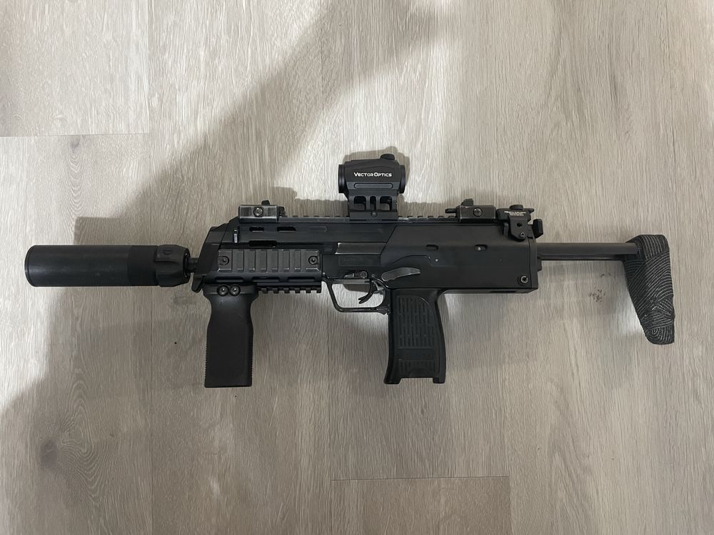 Tokyo Marui MP7 GBB Airsoft replica