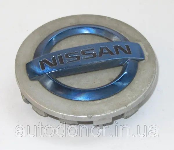 Продам 2 оригинальные колпачки для дисков nissan leaf