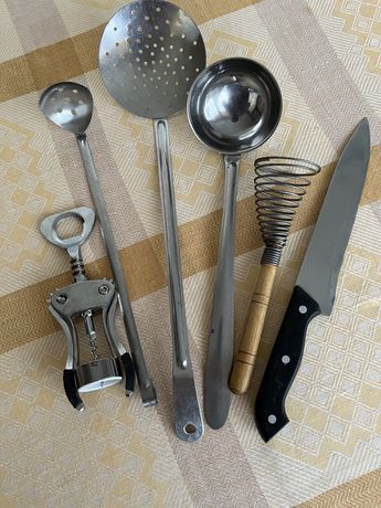 Кухонные мелочи-утварь (шумовка, венчик, штопор, половник, нож