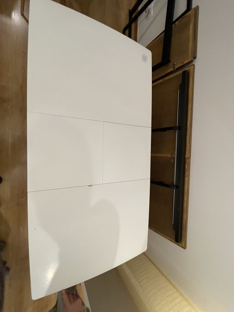 Mesa de sala/cozinha
