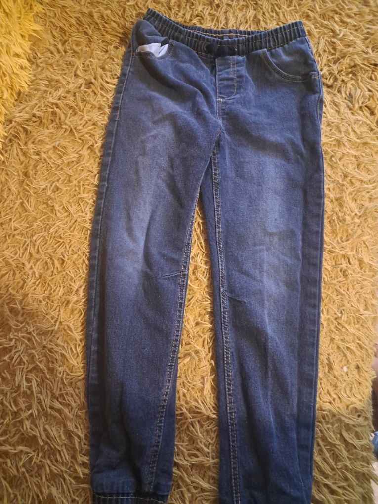 Spodnie 134 jeans elastyczne z gumka
