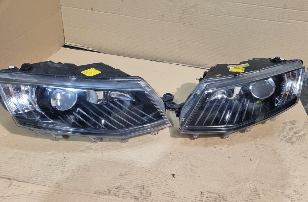 Lampay bixenon skretny octavia III