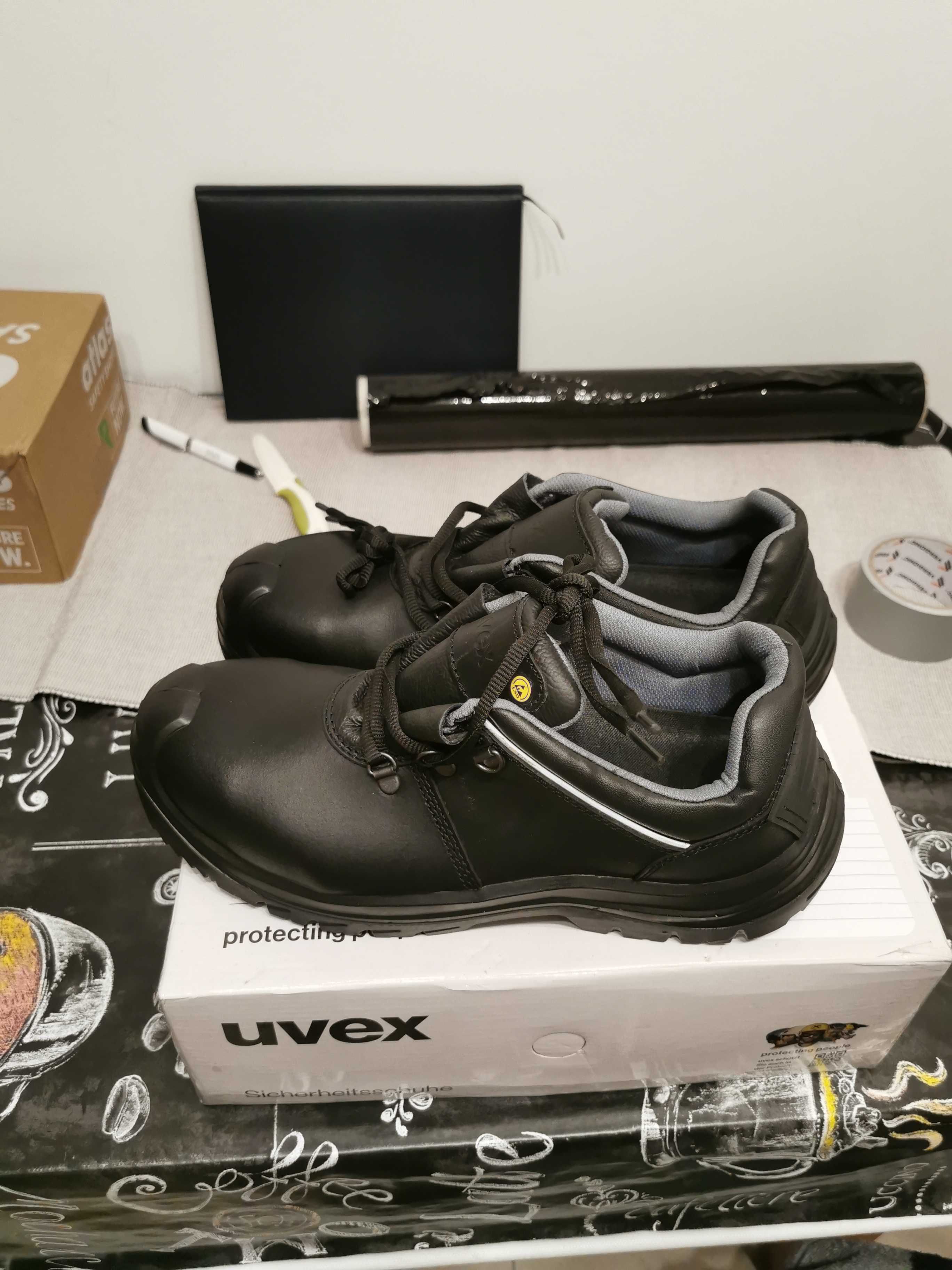 Buty robocze Uvex S3 SRC rozmiar 44