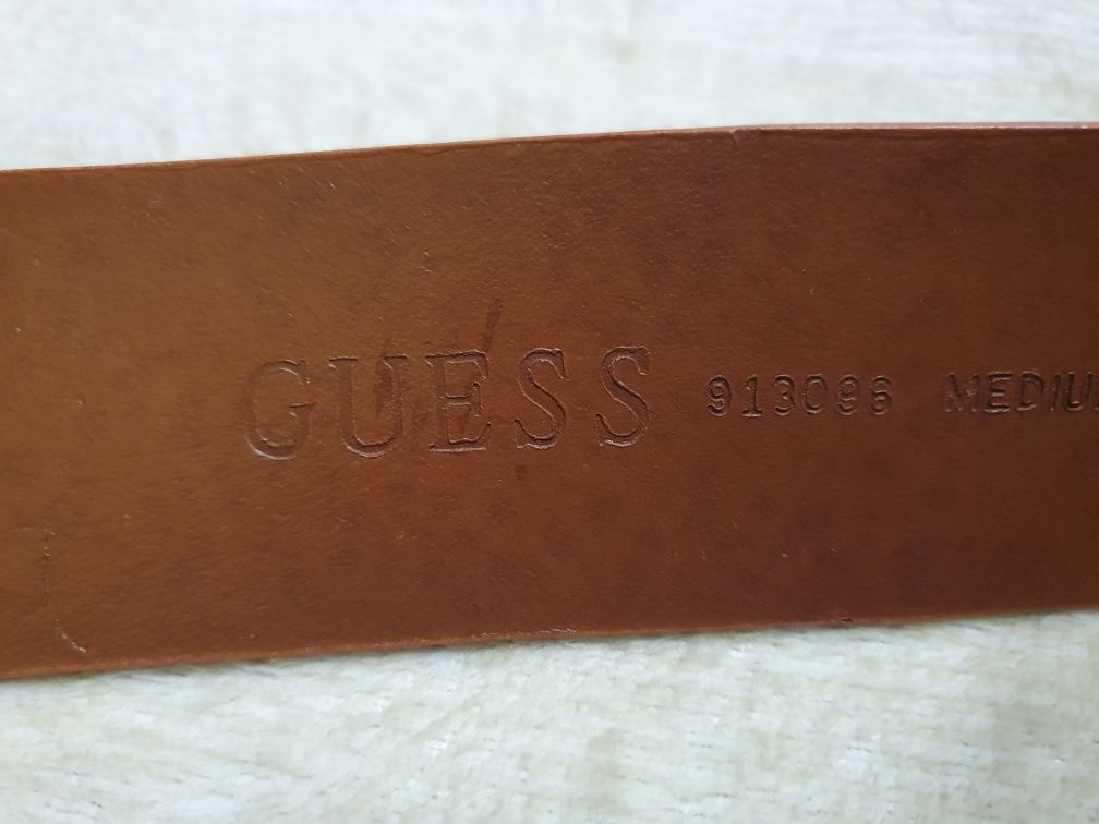 Pasek damski Guess