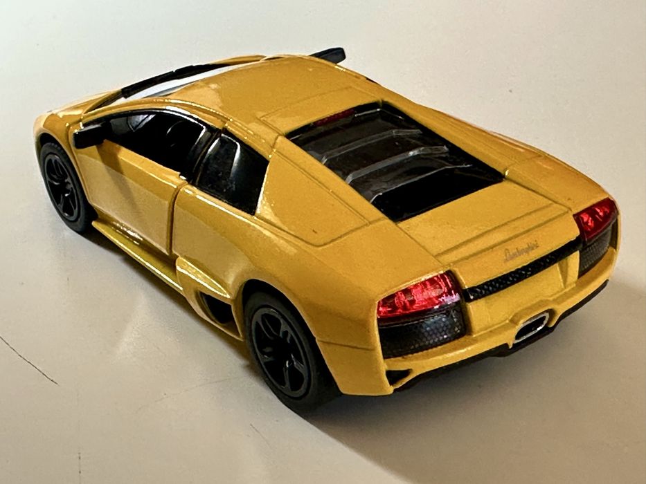 Carro Miniatura Lamborghini Murcielago LP640 – Alta Detalhação