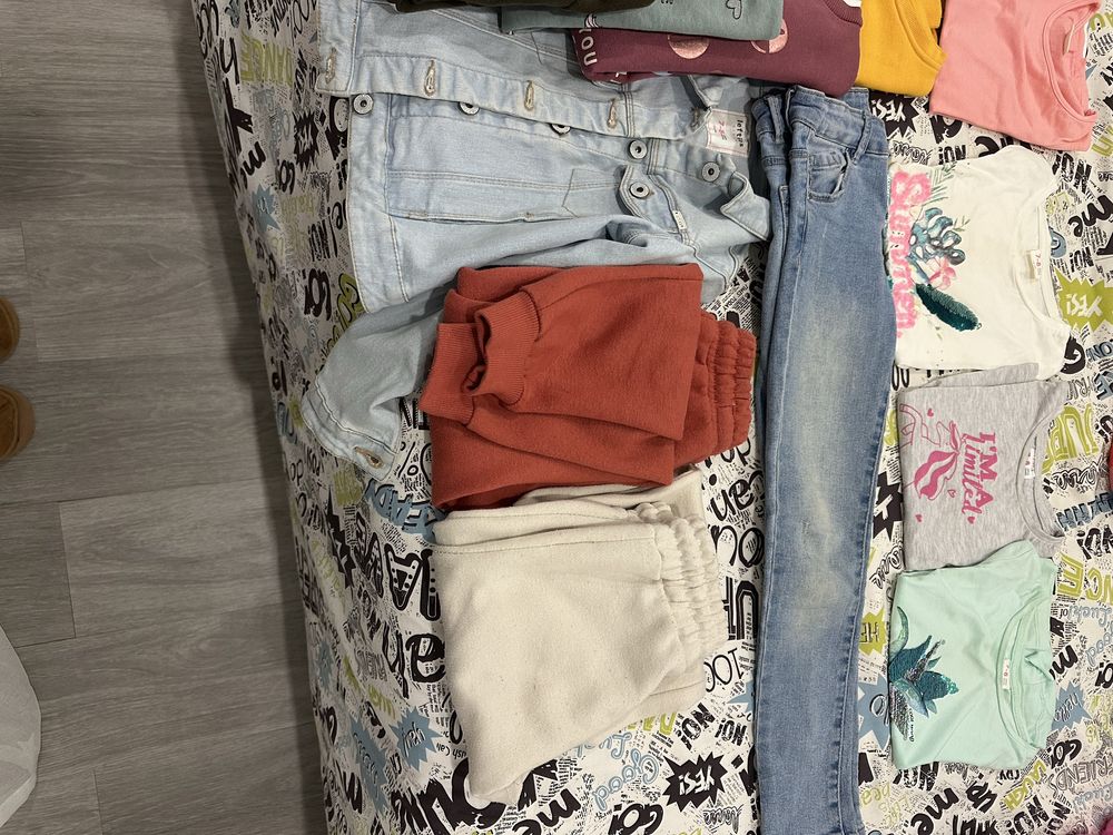 Vendo lote de roupa para menina 7-8 anos (ajuste de preco)