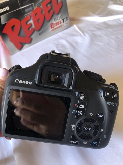 Maquina fotografica Canon Rebel T3