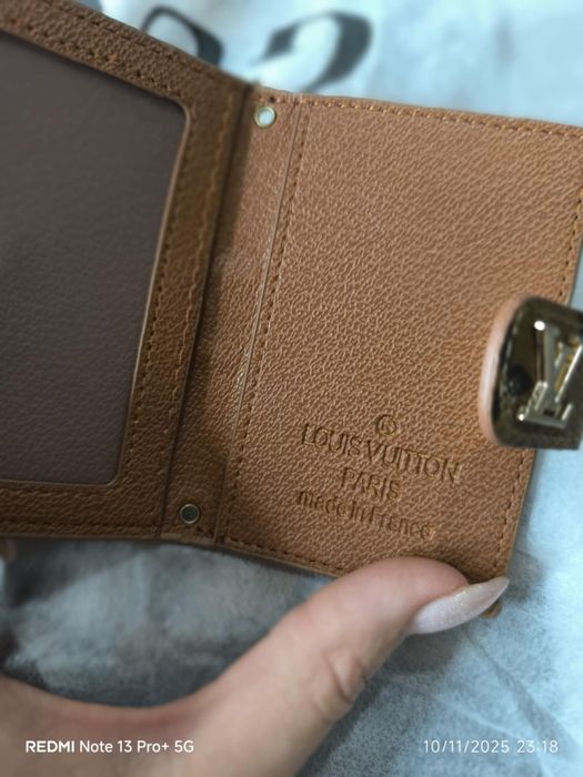 Malas  senhoras e porta moedas