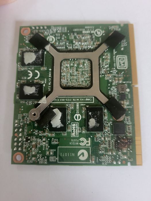 Sprzedam Karte Graficzna NVidia Quadro 1000M 2 GB N12P-Q1-A1
