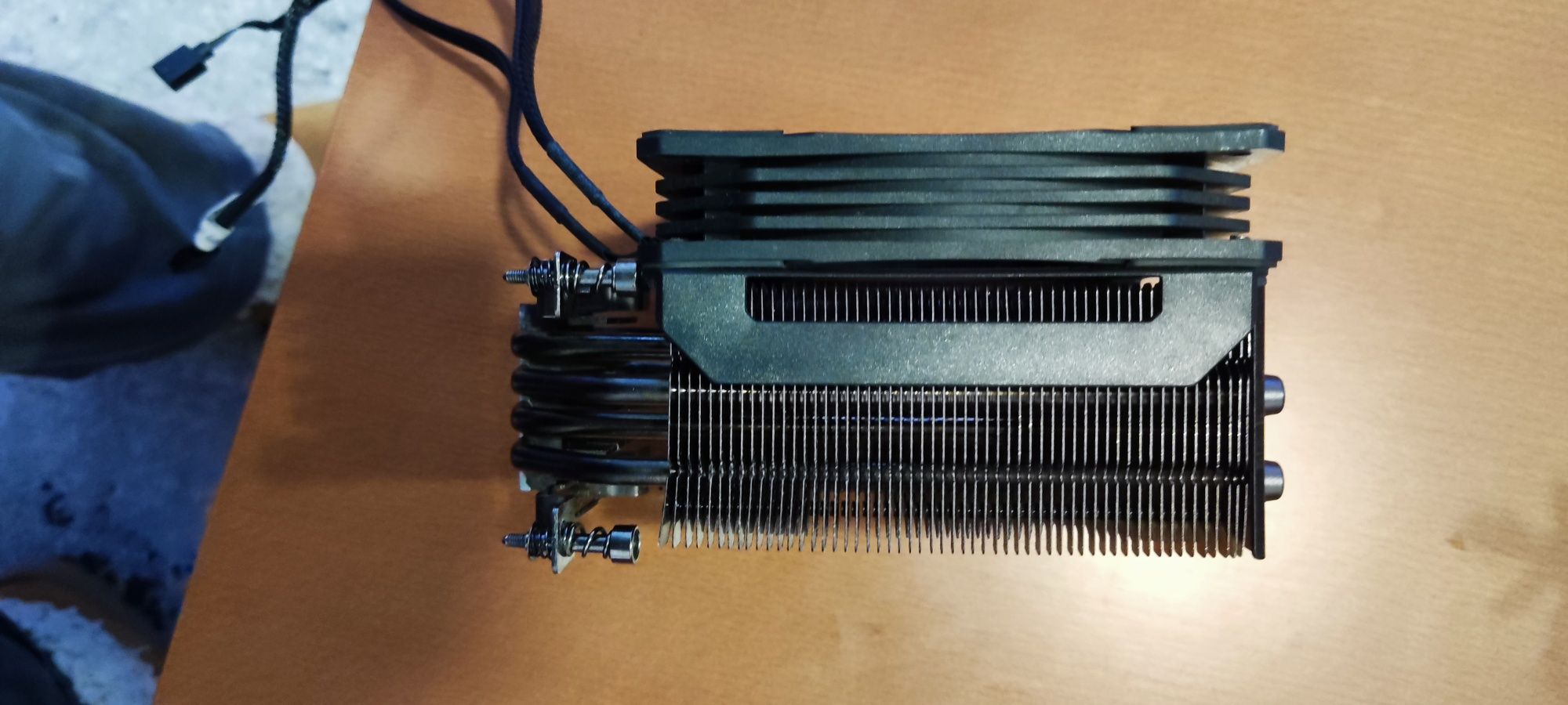 Cooler Master Hyper 212 RGB Black Edition Ventoinha CPU