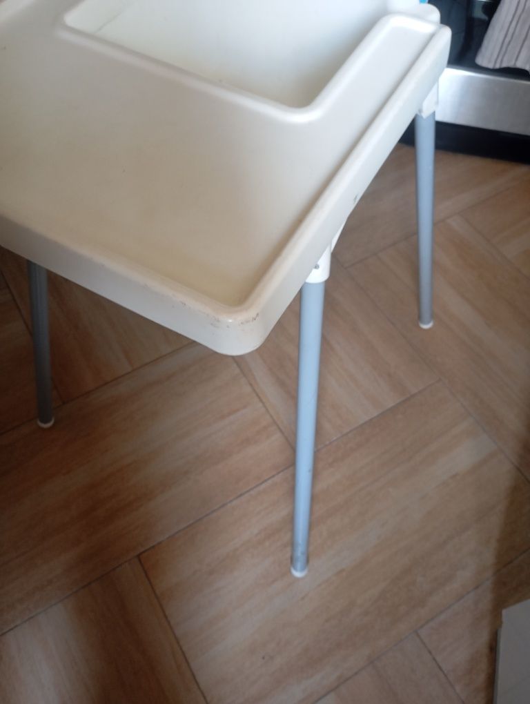 Krzesło do karmienia ikea
