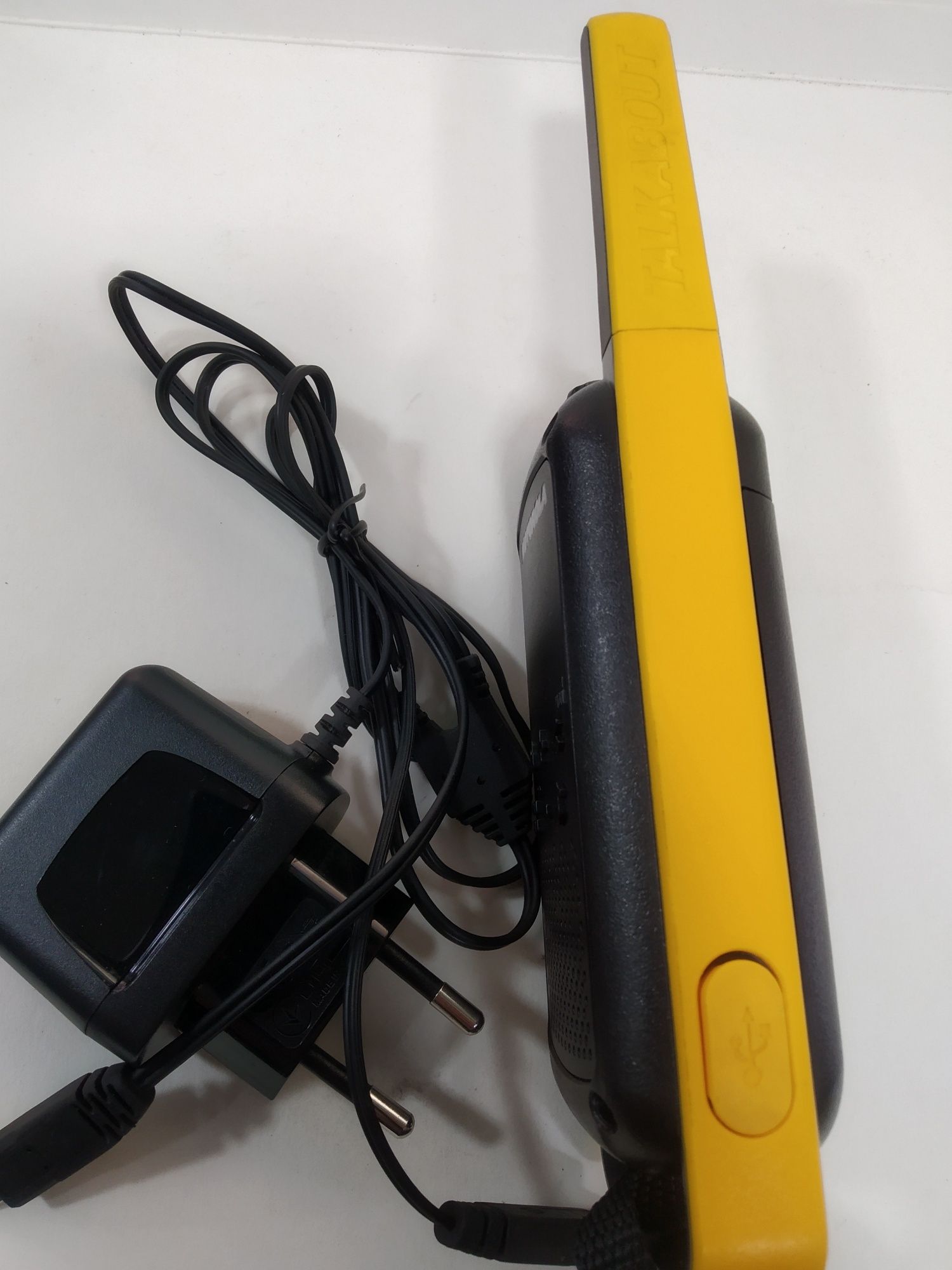 Рация Motorola T82  (R7 VHF AES 256 FKP.