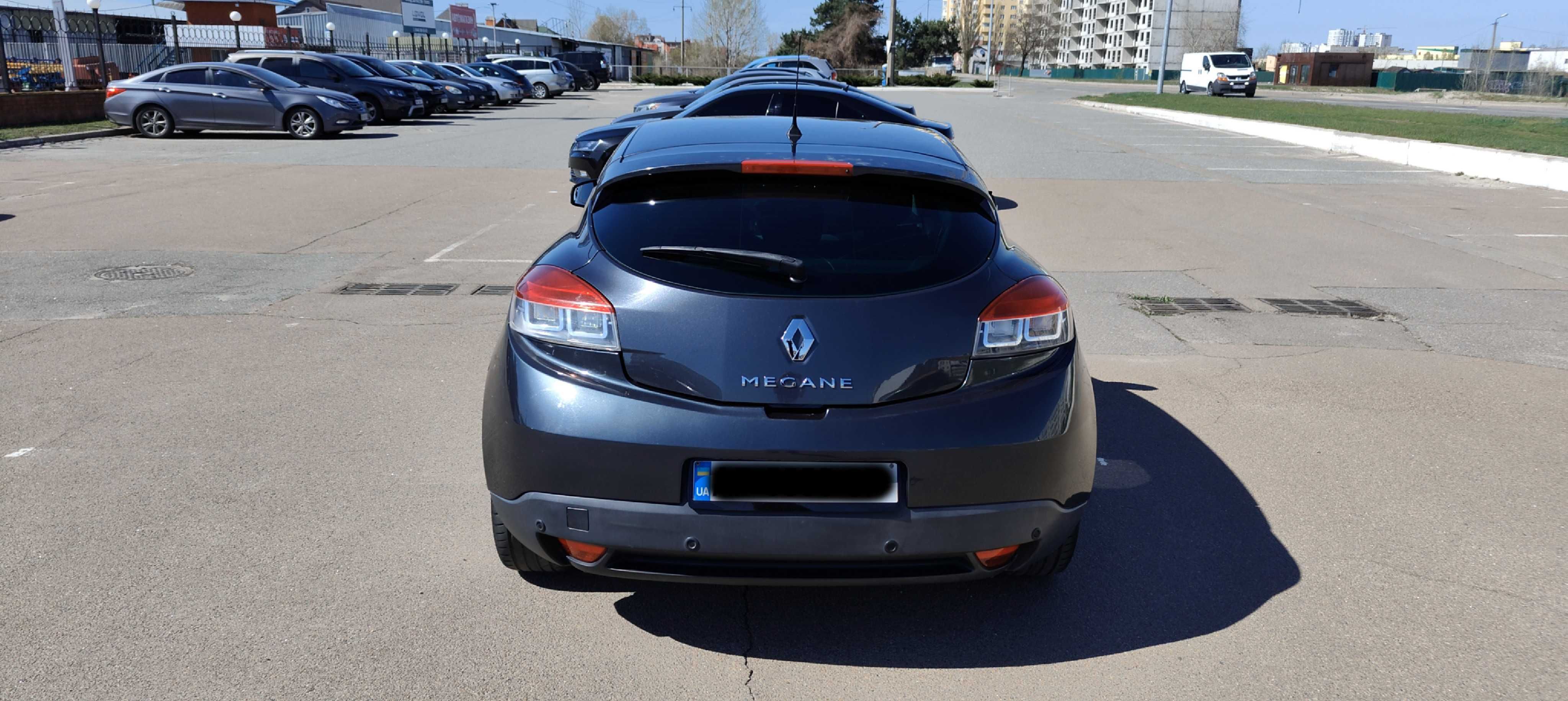 Renault Megane 3 Coupe 2010 дизель 1.5 (110 к.с.)