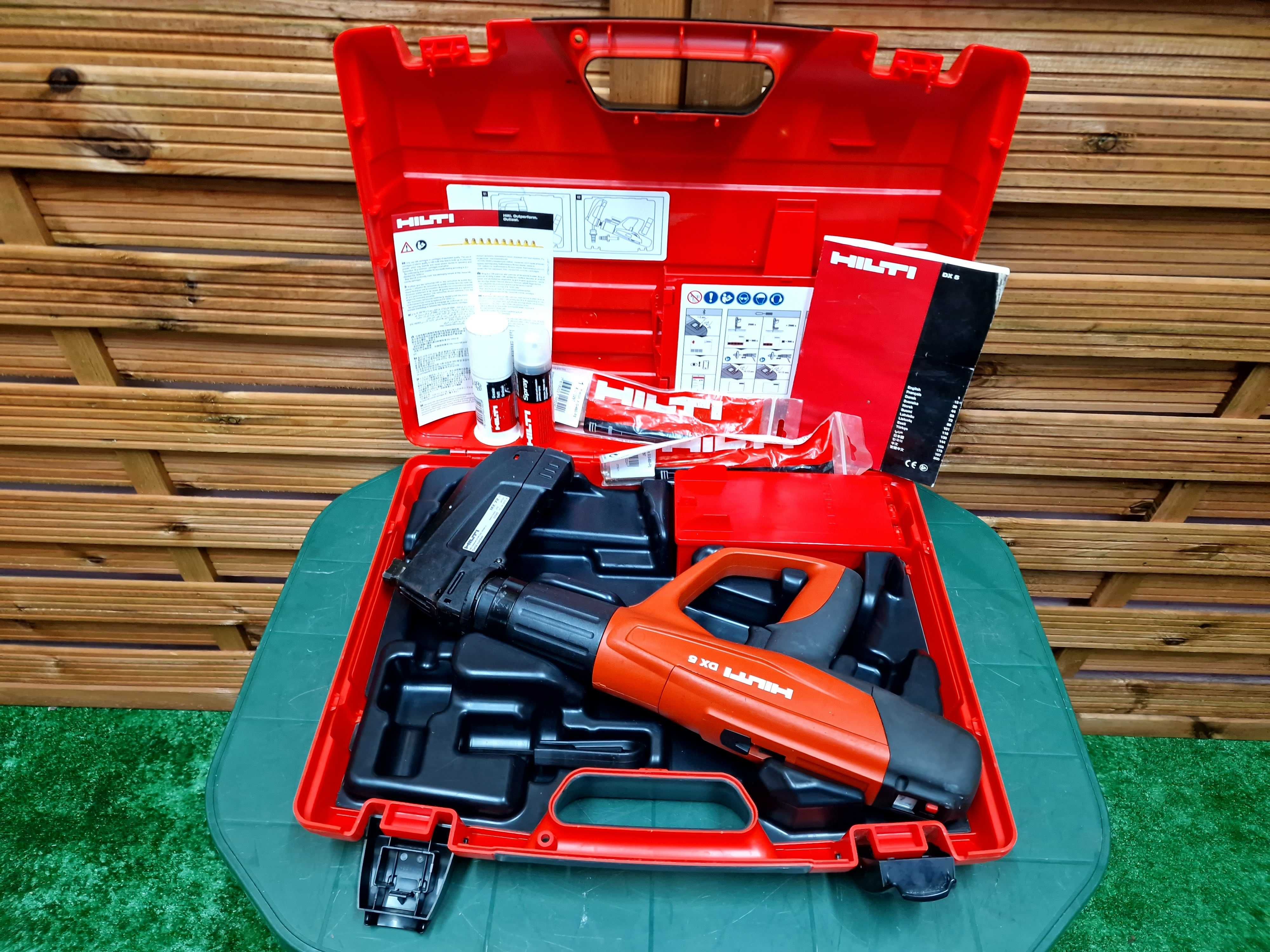 Osadzak  HILTI DX5 !! OKAZJA !!