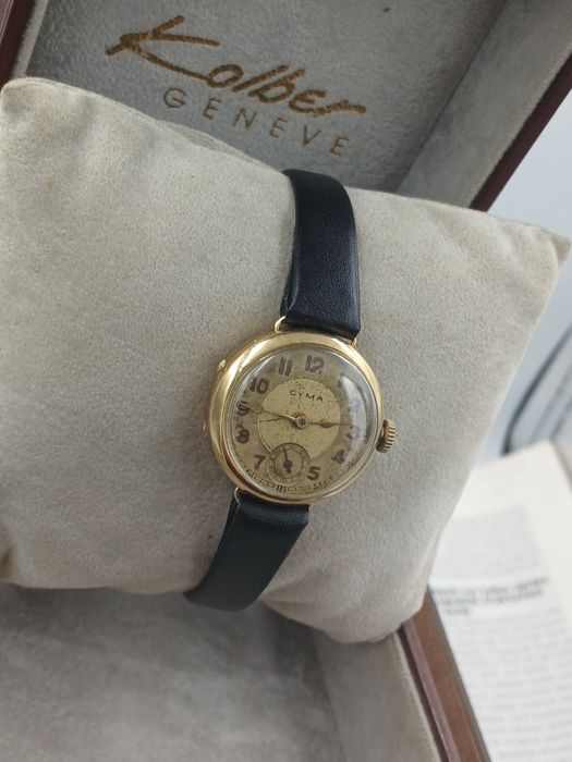 Zegarek damski  cyma  mechaniczny zloty