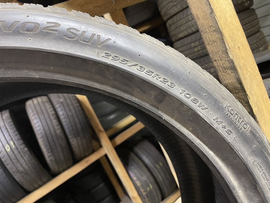 Шини зима 295/35R23 HANKOOK Winter Icept EVO2 2шт 20рік
