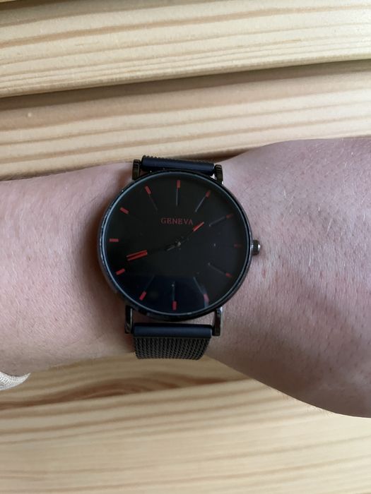 Годинник на ремішку