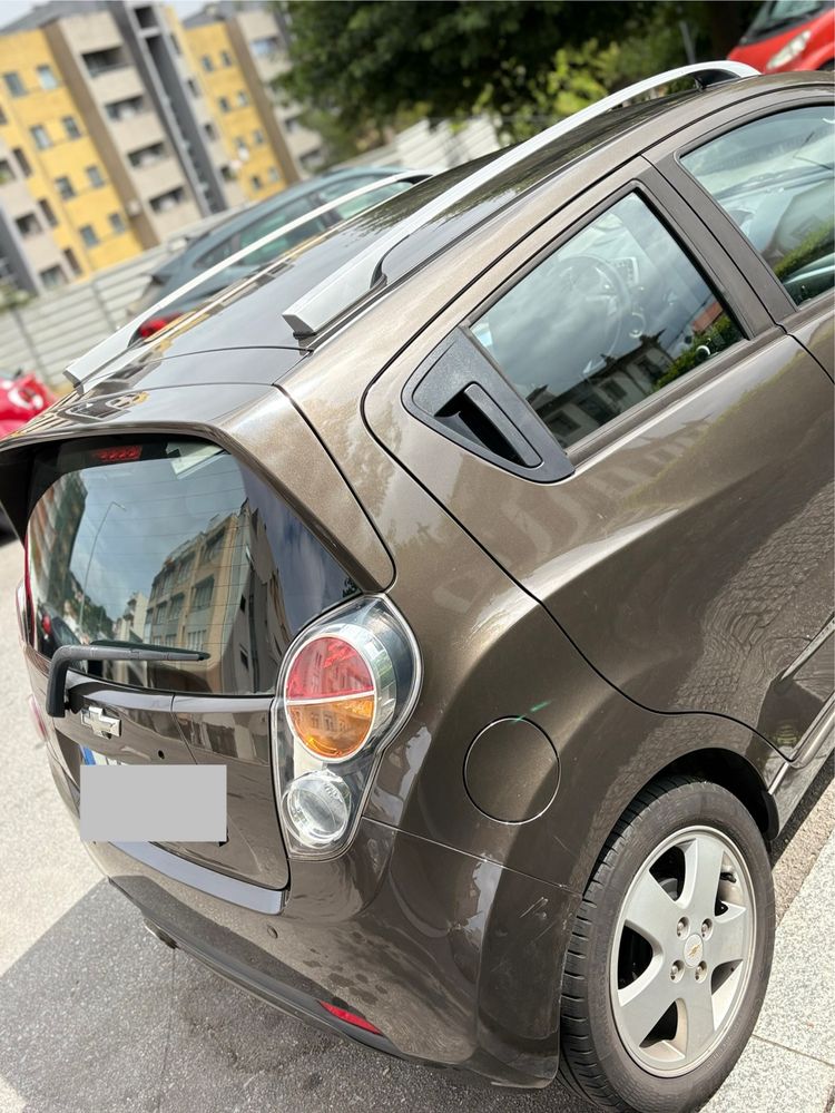 Spark chevrolet 2010