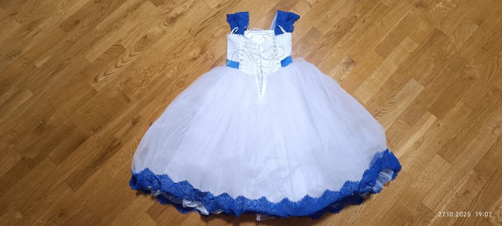 Плаття для дівчинки