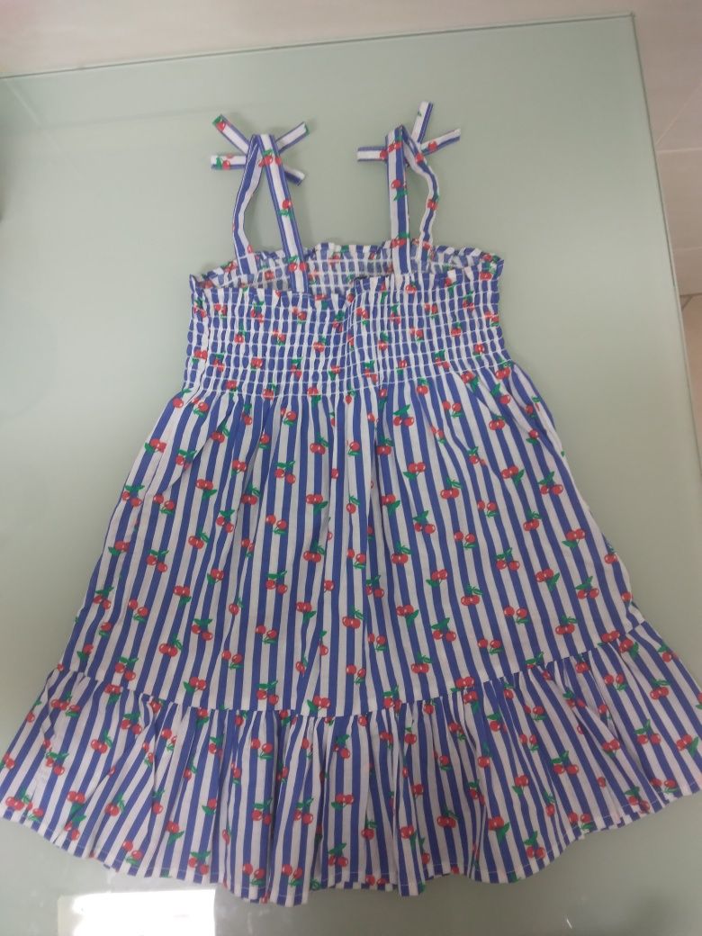 Vestido de menina