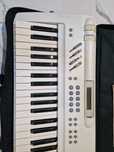 Syntezator KORG 707 FM