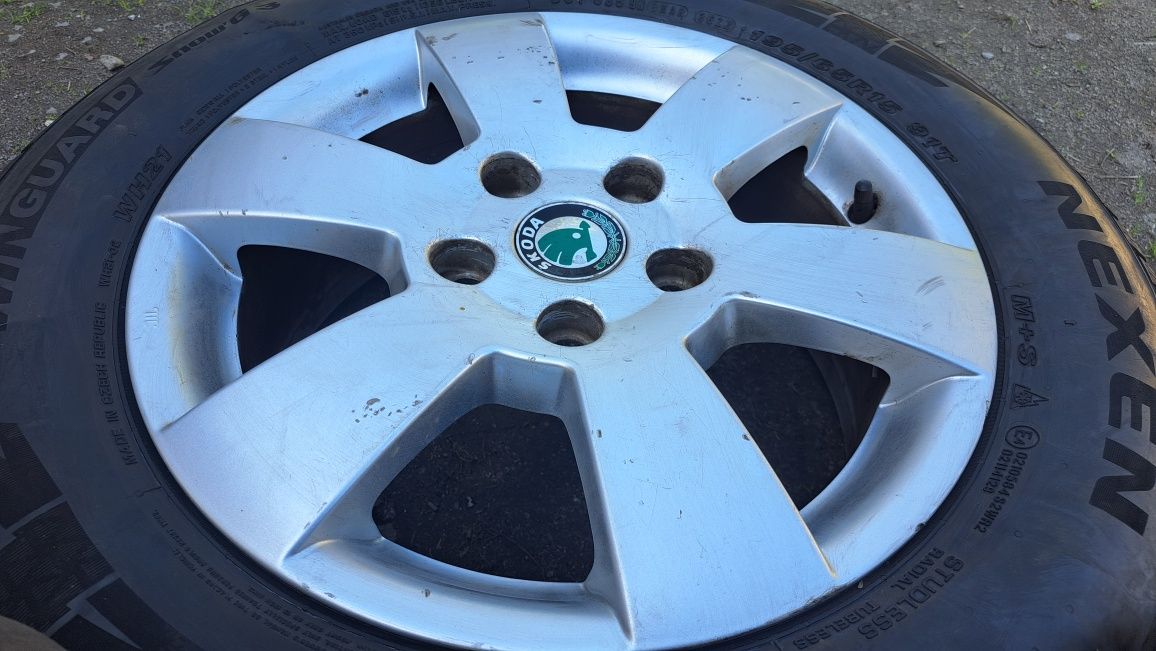 4 orginalne alufelgi skoda 5x112 15"