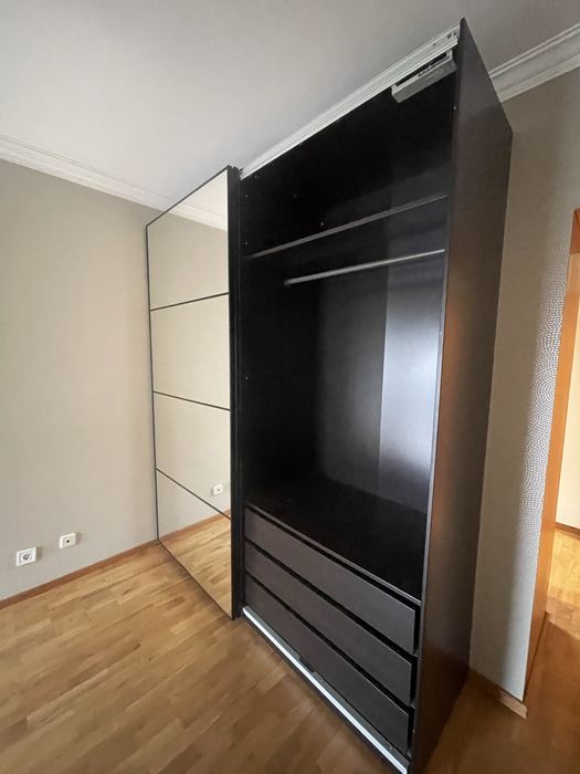 Armario ikea pouco uso