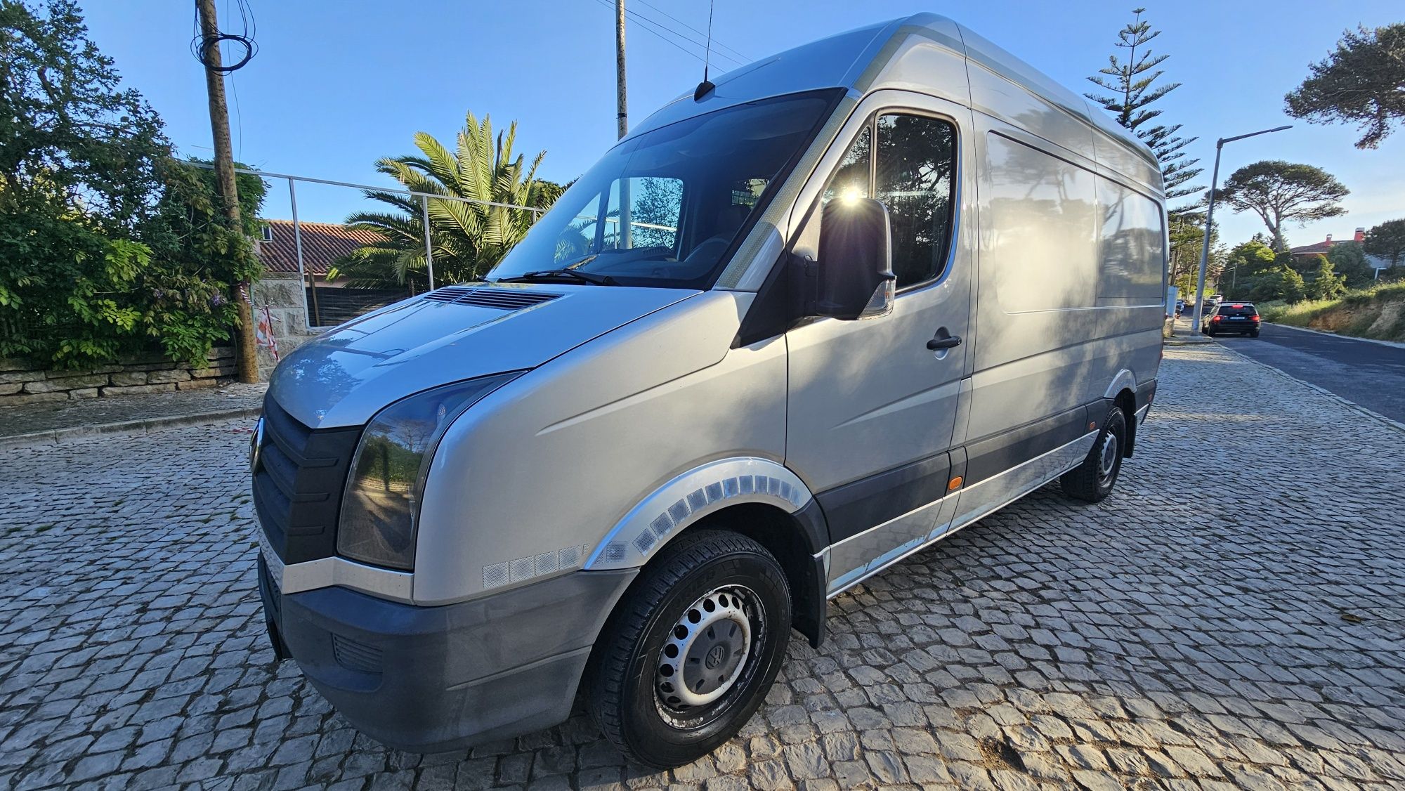 VW CRAFTER 2.0TDI Com Grua / 170mil km