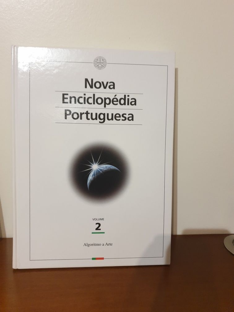 Volumes 1, 2 e 3 da nova enciclopedia portuguesa