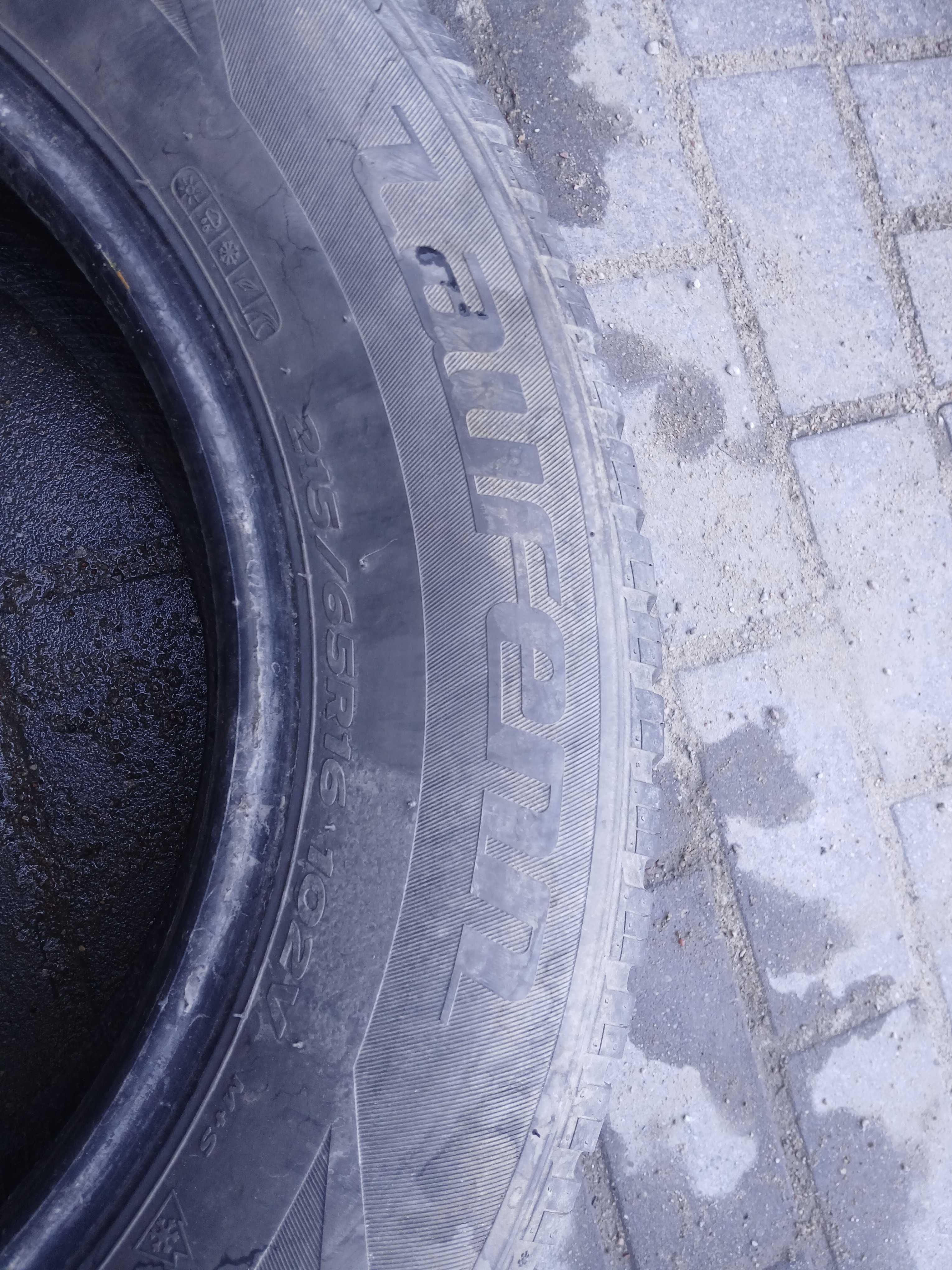2x używane opony wielosezonowe 215/65 R16 Laufenn Gwarancja Montaż