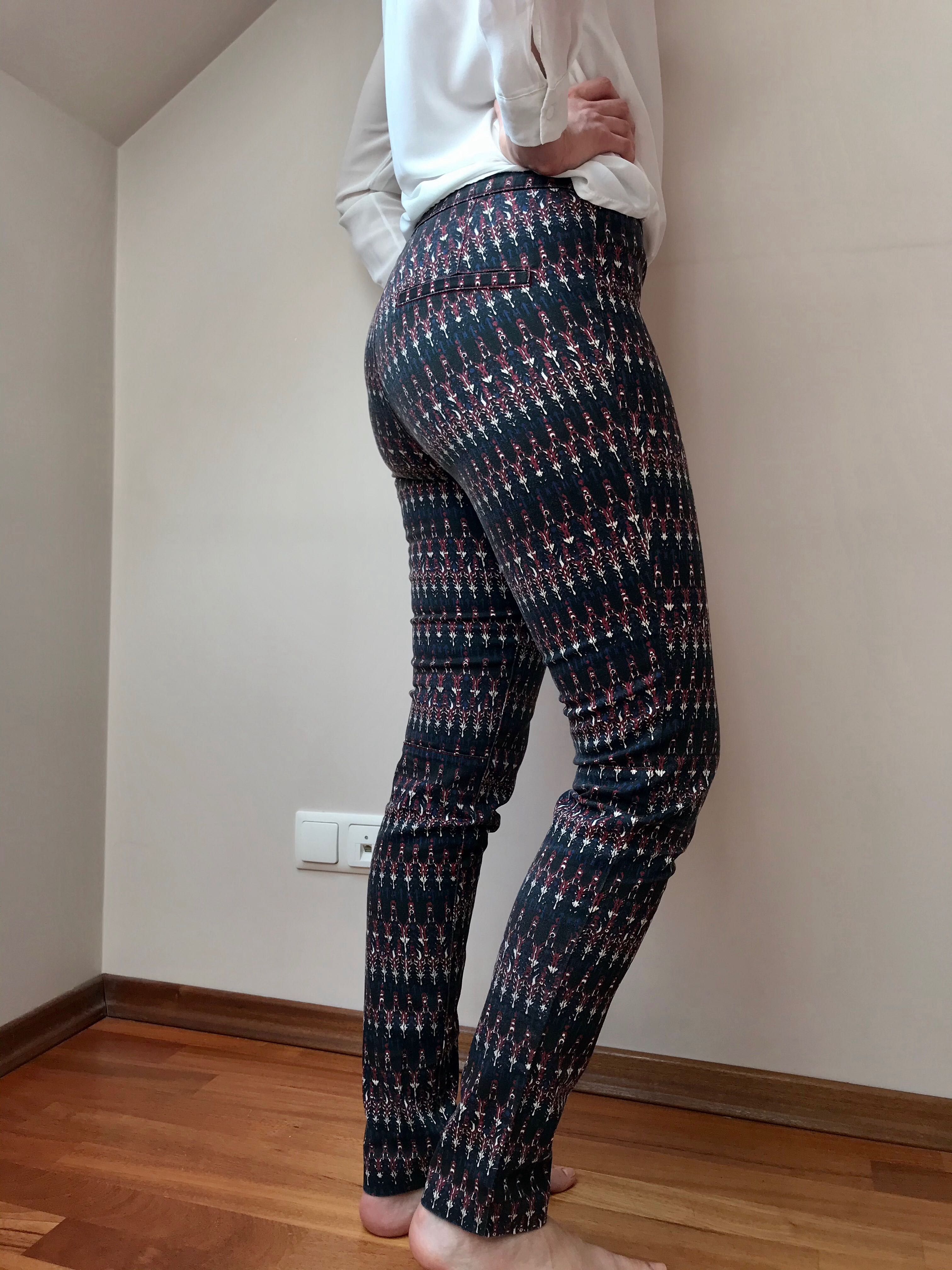 H&M spodnie rurki we wzory 36
