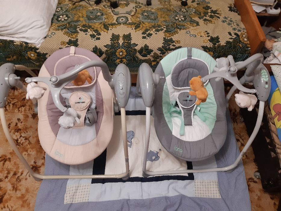 Крісло-гойдалка, шезлонг, качалка Caretero Loop,  для двійні, двійнят