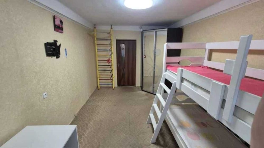 Здається 2-кімнатна квартира на вул. Сальського 23