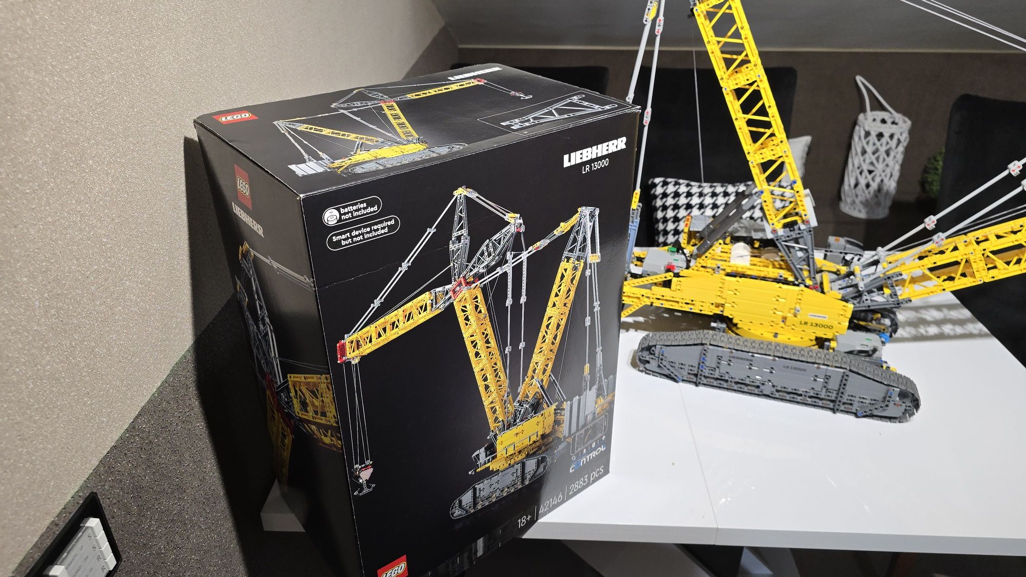 LEGO Technic 42146 ideał - Liebherr LR 13000