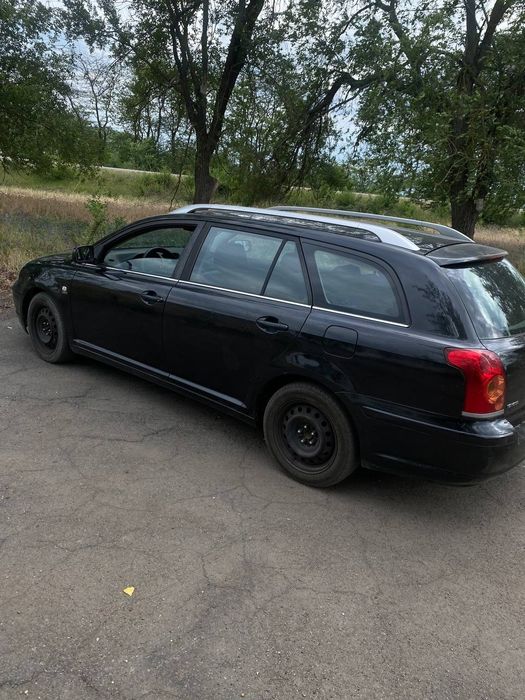 Продам Toyota Avensis