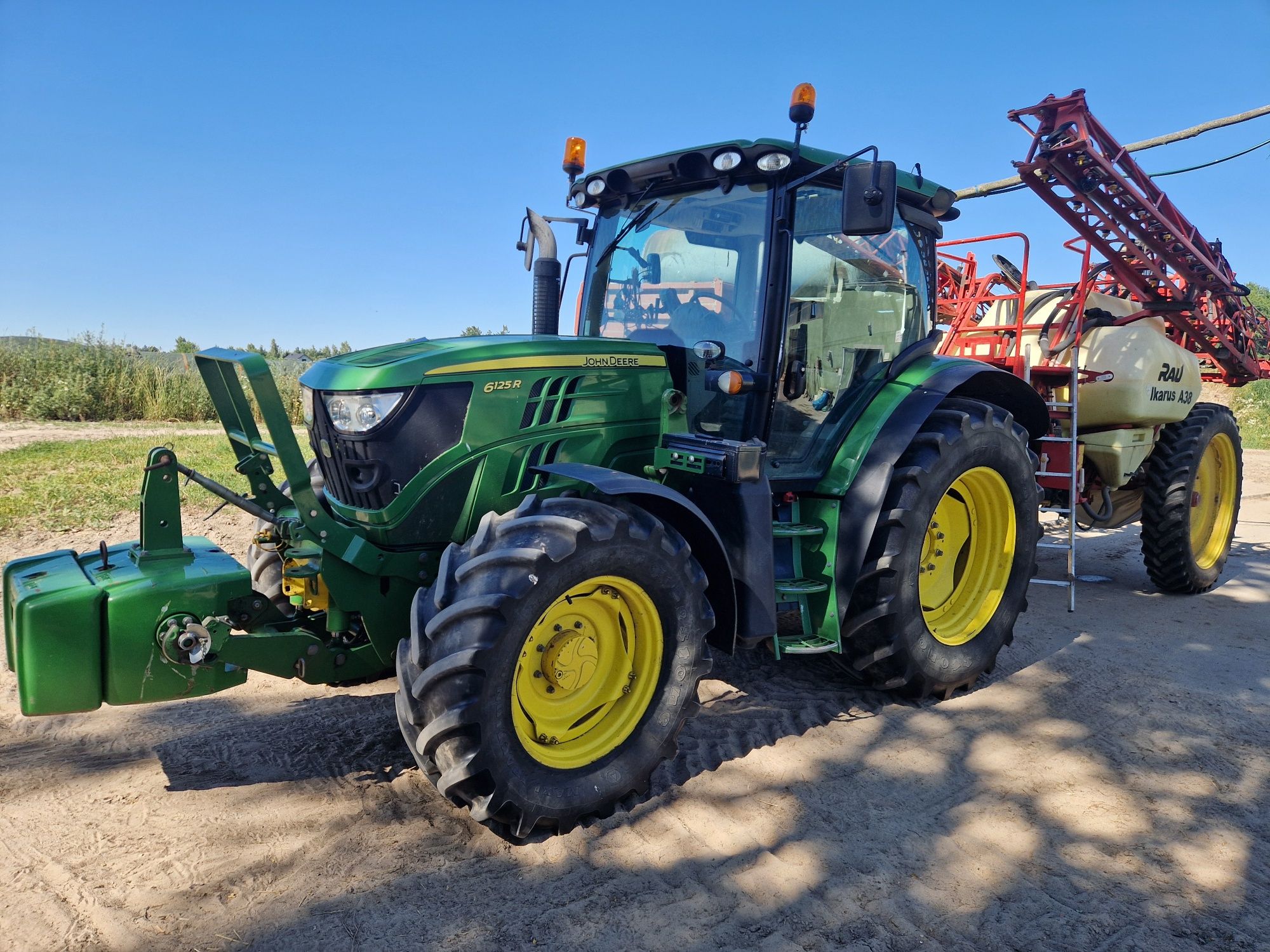 John deere 6125R 2012 Super stan !!!