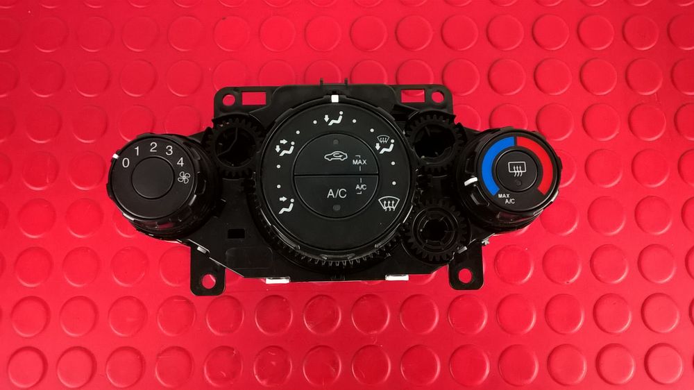 Botão Sofagem / Climatronic [Ford Fiesta VI]