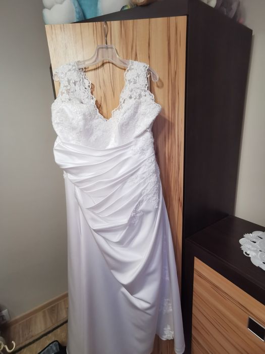 Suknia ślubna rozmiar 48