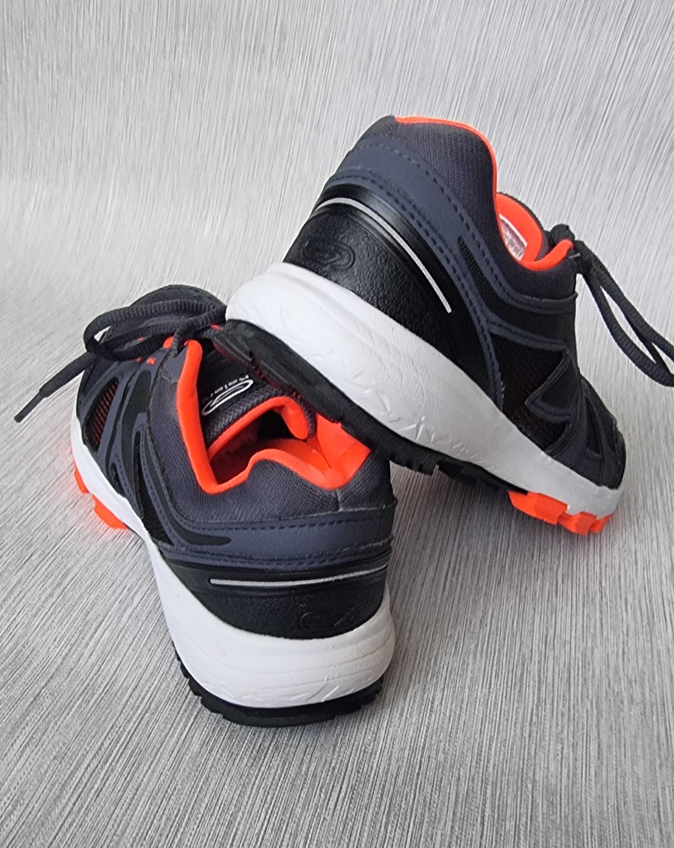 Buty adidasy do biegania treningowe Kalenji decathlon 37