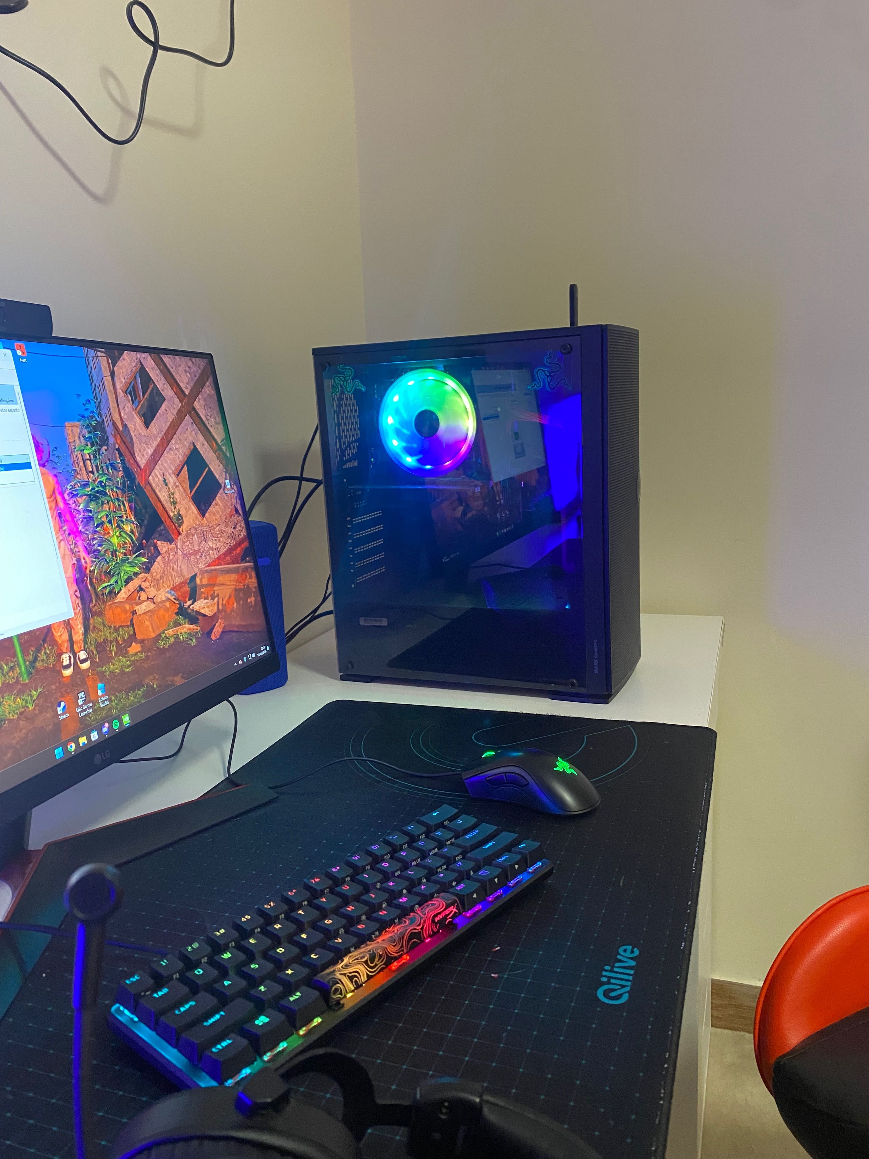 Desktop Gaming Pouco Usado e em Muito Bom estado
