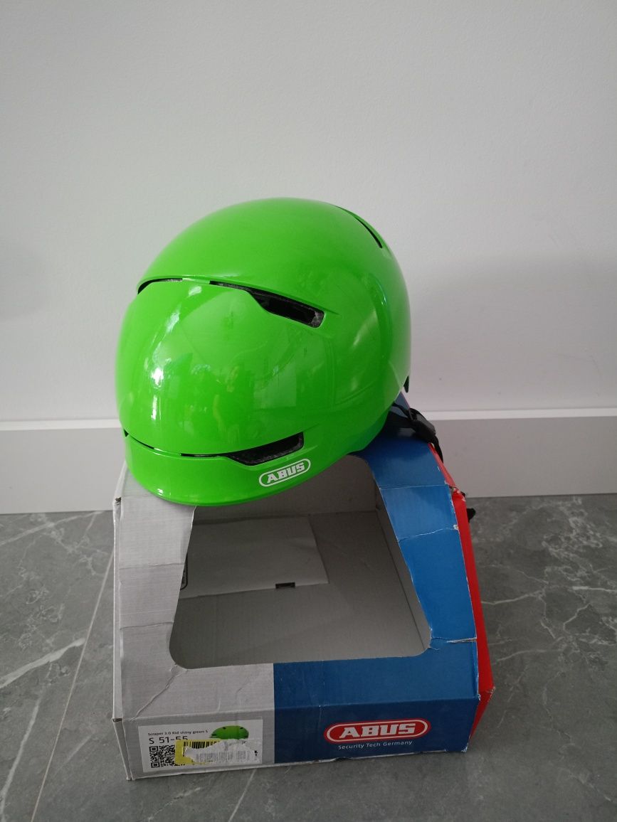 Kask abus scraper kid 3.0 shiny green