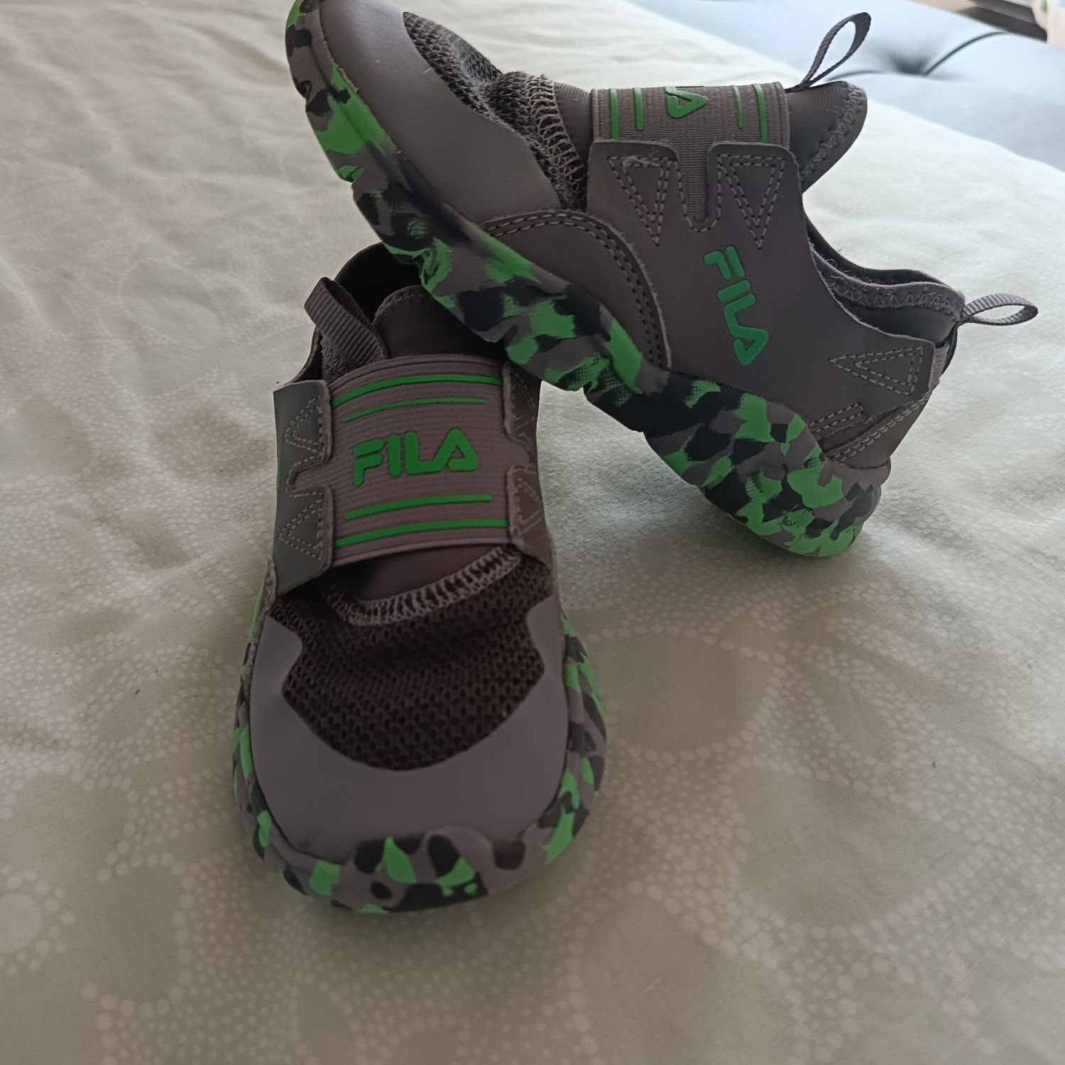 Buty FILS r.28 idealny stan