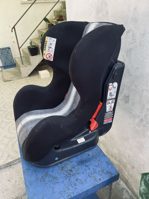 Cadeirinha de carro infantil pra despachar