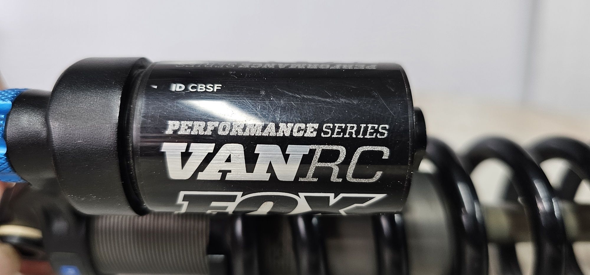 Damper. Fox VAN RC Perfomance.