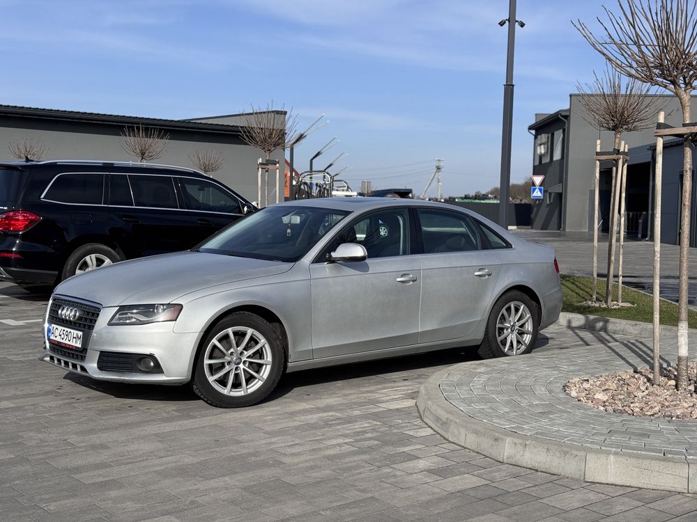 Audi A4 b8 2010 2.0TFSI 211к.с