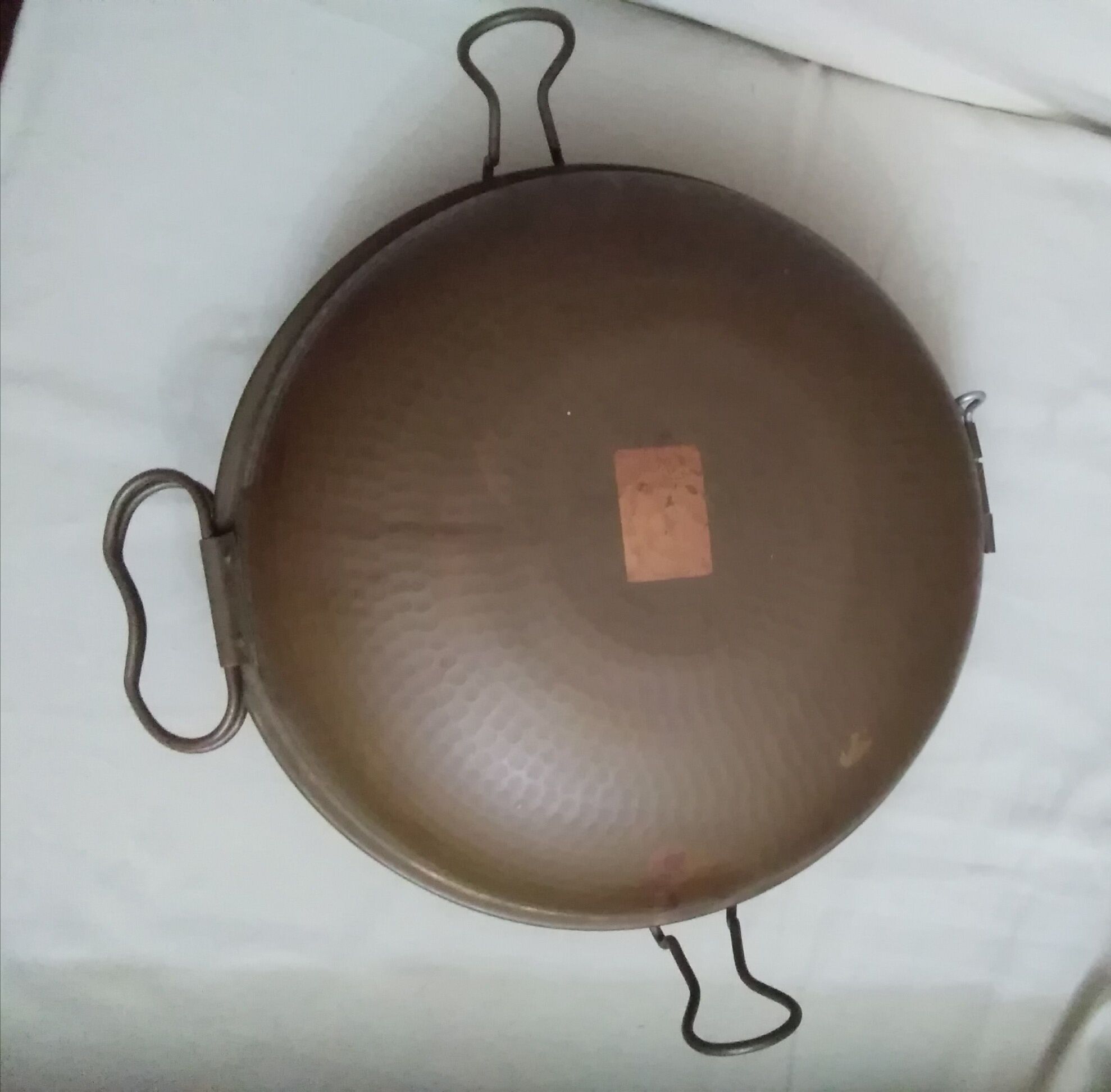 Cataplana em cobre.
