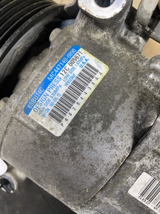 Компрессор кондиционера Jeep Compass 2020год