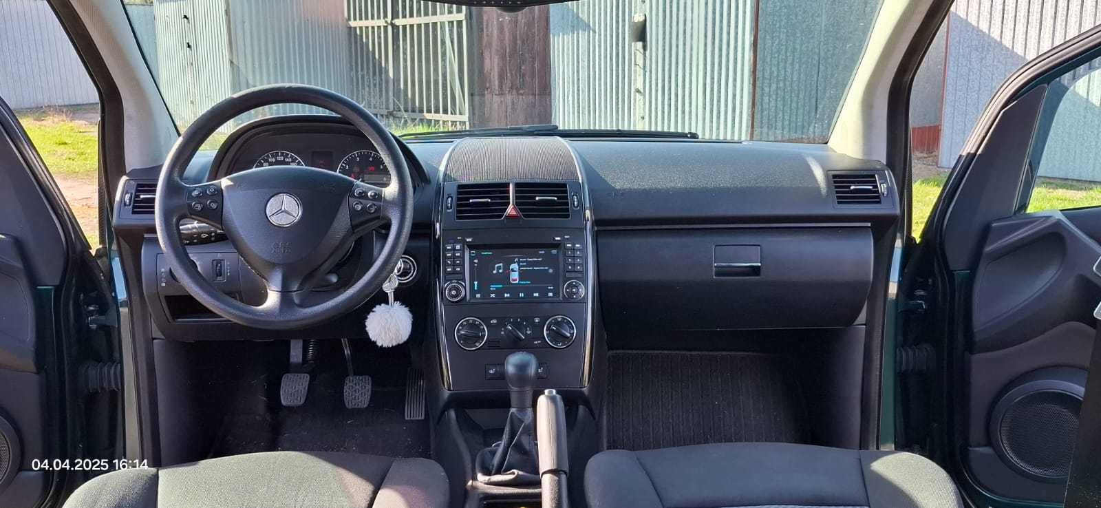 Mercedes A170 W169