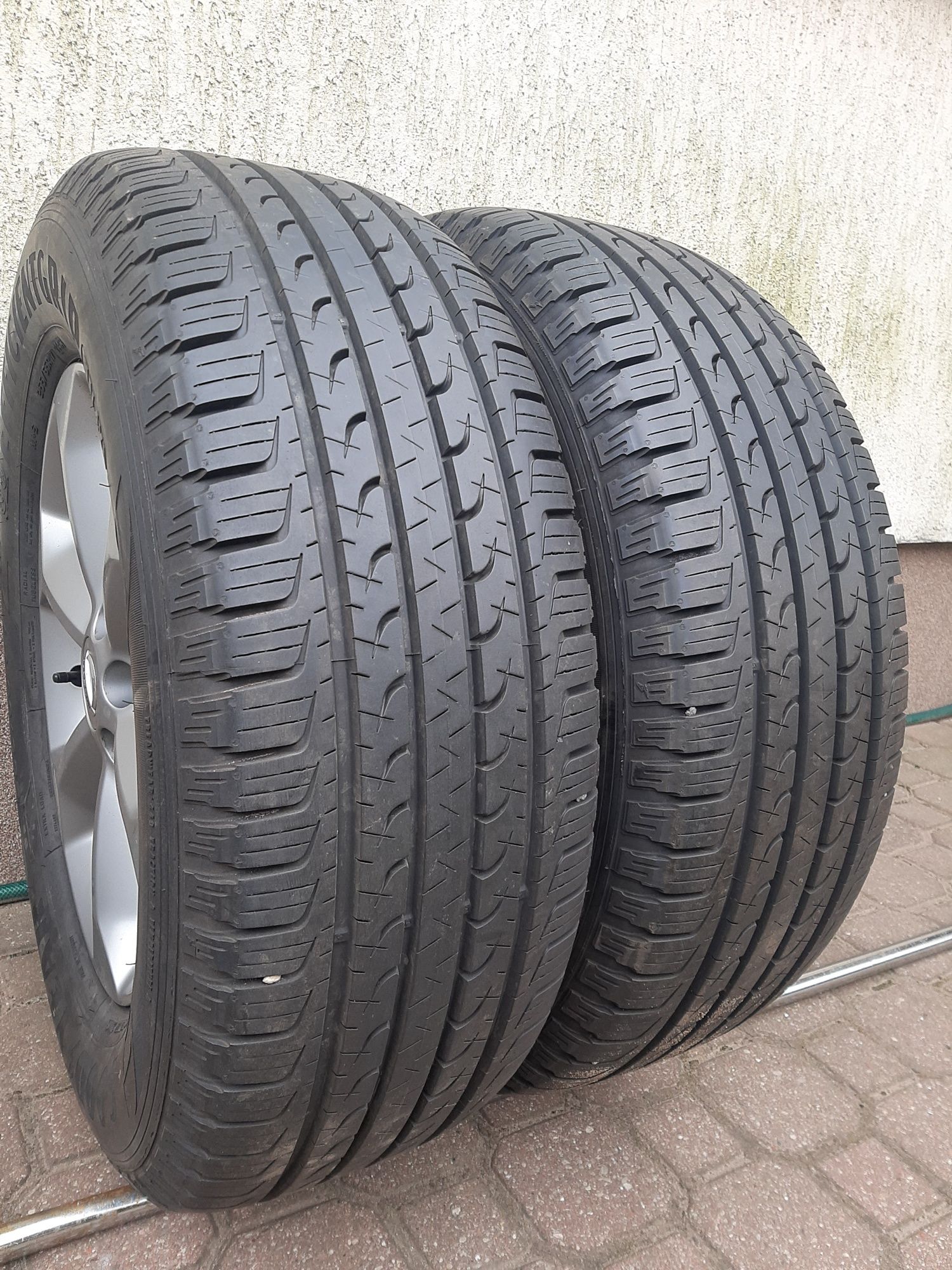 2x Opony letnie 255/65R17 GoodYear EfficientGrip Suv 4x4 / 2018r / 8mm